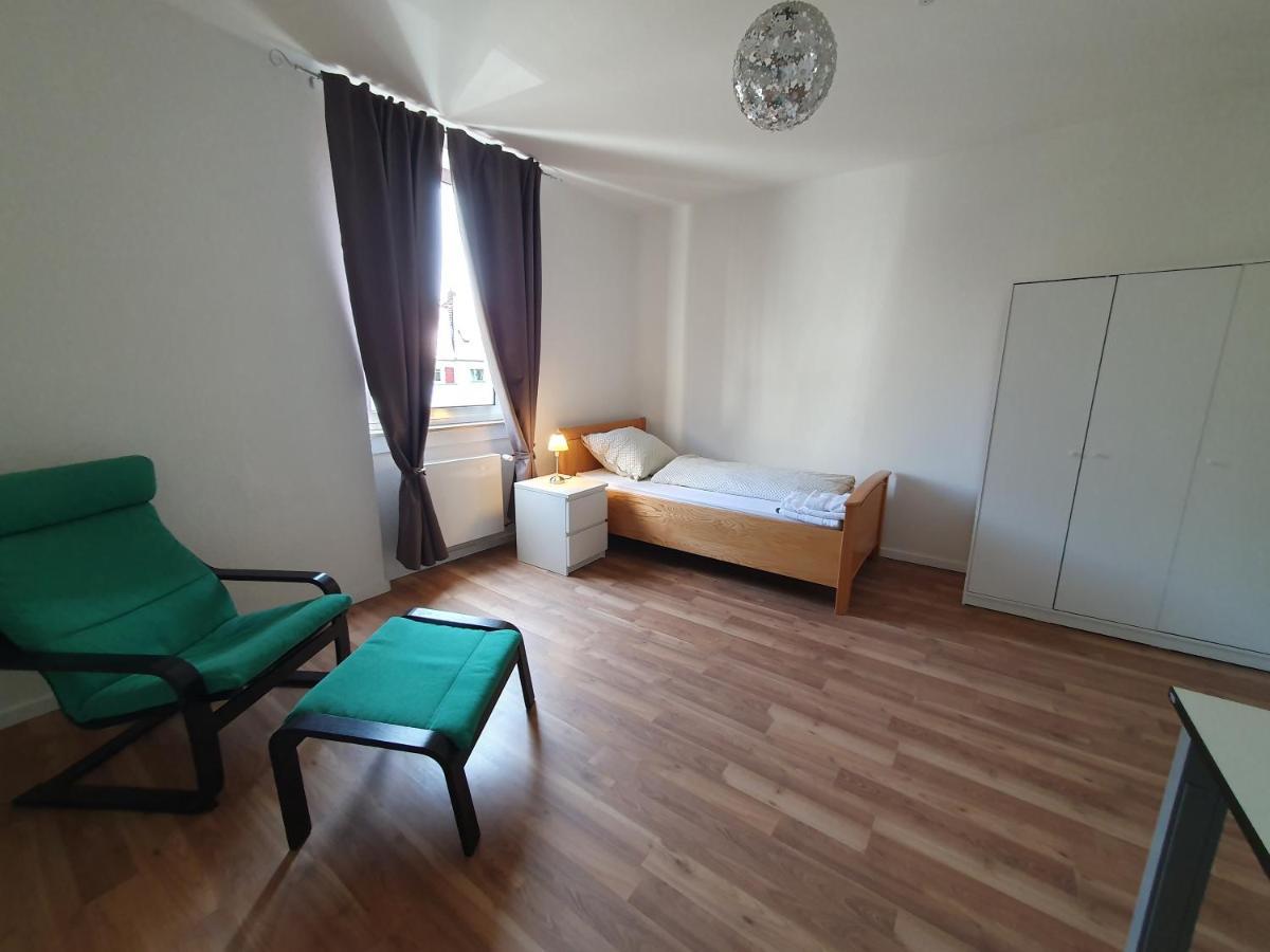 Privatzimmer An Der Uniklinik Mainz Exterior foto